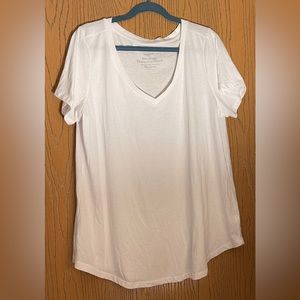 V-Neck Girlfriend Tee from Torrid size 2X